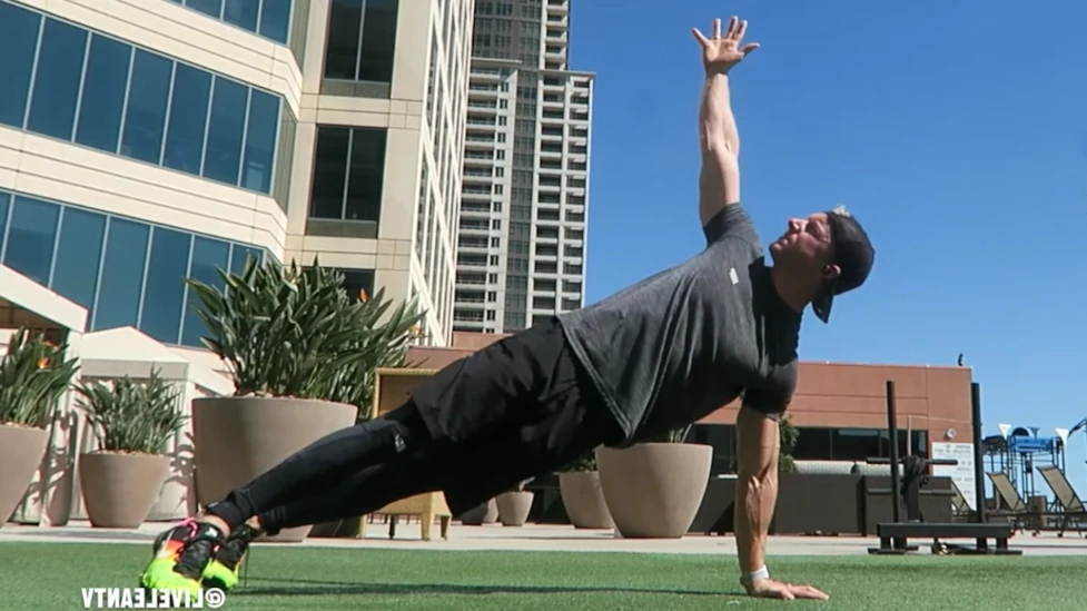 Gainage Planche avec T Alterné